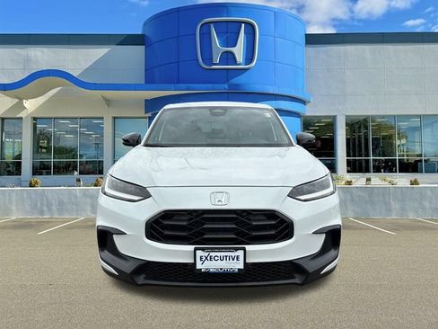 Used 2025 Honda HR-V Sport image 6
