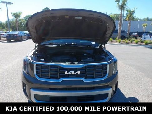 Certified 2025 Kia Telluride S FWD image 9