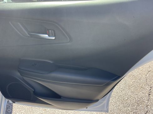 New 2026 Toyota Prius Plug-In Hybrid FWD image 27