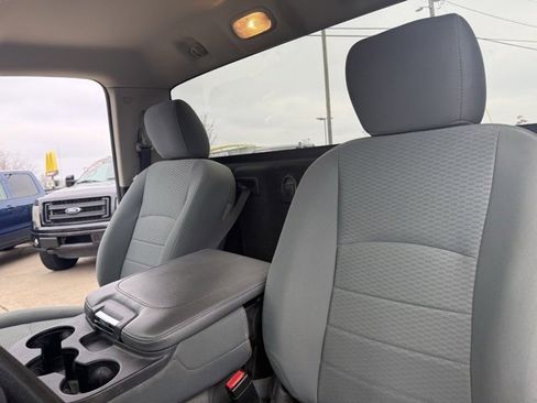 Used 2015 RAM 2500 Tradesman w/ Chrome Appearance Group image 20