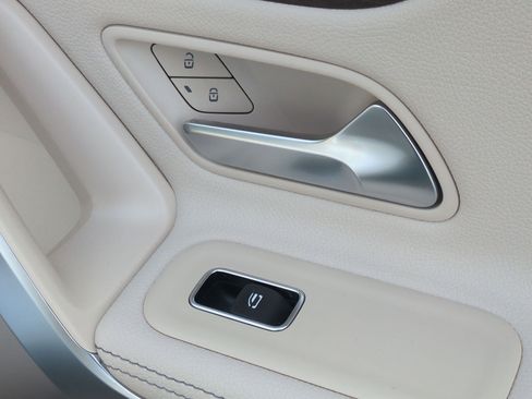 Certified 2021 Mercedes-Benz A 220 image 36