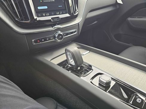 Used 2025 Volvo XC60 B5 Plus w/ Protection Package Premier image 28