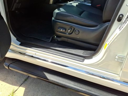 Used 2023 Toyota 4Runner Limited RWD image 16
