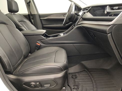 Used 2022 Jeep Grand Cherokee Limited 4xe w/ Luxury Tech Group II image 21