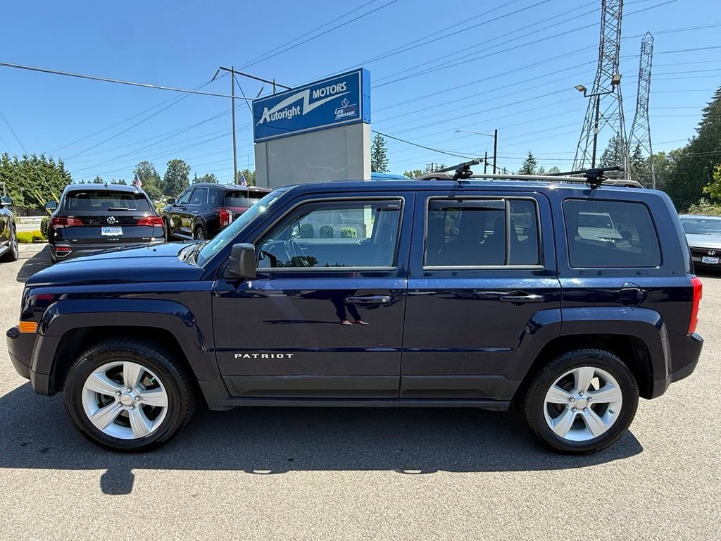 Used 2013 Jeep Patriot Sport FWD image 2