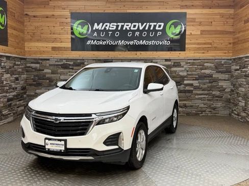 Used 2022 Chevrolet Equinox LT AWD/4WD image 2