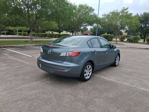 Used 2013 MAZDA MAZDA3 i SV FWD image 6