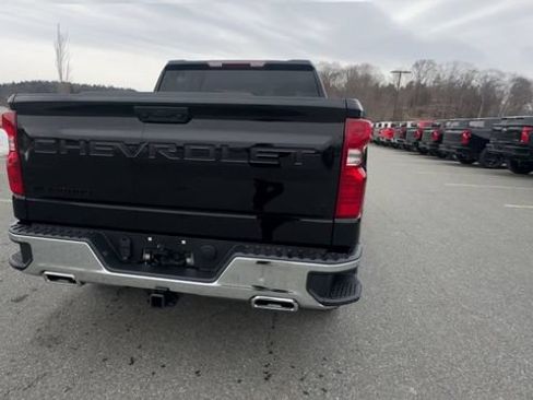New 2026 Chevrolet Silverado 1500 LT w/ Z71 Off-Road Package AWD/4WD image 7