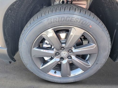 New 2026 Honda Pilot Sport image 9
