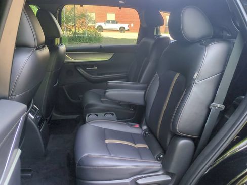 Certified 2025 MAZDA CX-90 Plug-In Hybrid w/ Premium Plus AWD/4WD image 25
