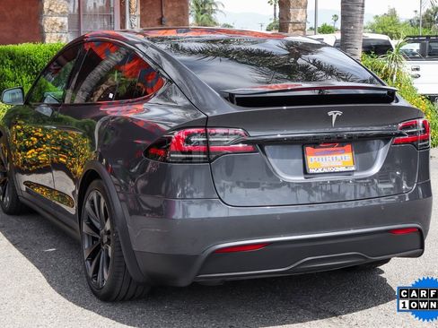 Used 2023 Tesla Model X image 7