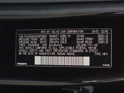 Used 2016 Volvo XC90 T5 Momentum image 40