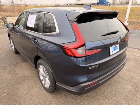 Certified 2023 Honda CR-V EX image 5