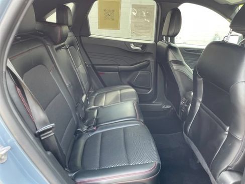 Used 2024 Ford Escape ST-Line w/ Tech Pack #1 AWD/4WD image 31