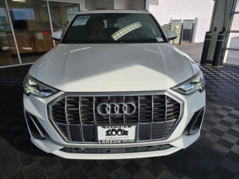 Used 2024 Audi Q3 2.0T Premium Plus image 8