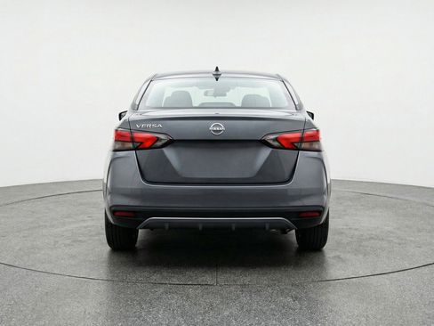 Used 2025 Nissan Versa SV image 7