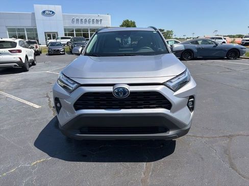 Used 2023 Toyota RAV4 XLE Premium image 2