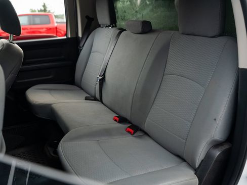 Used 2017 RAM 1500 Express AWD/4WD image 22