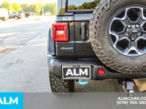 Used 2022 Jeep Wrangler Unlimited Rubicon 4xe w/ Steel Bumper Group AWD/4WD image 13