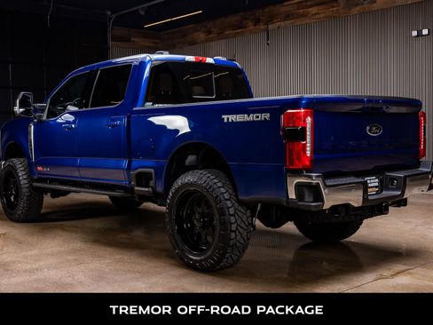 Used 2026 Ford F250 Lariat w/ Tremor Off-Road Package image 7