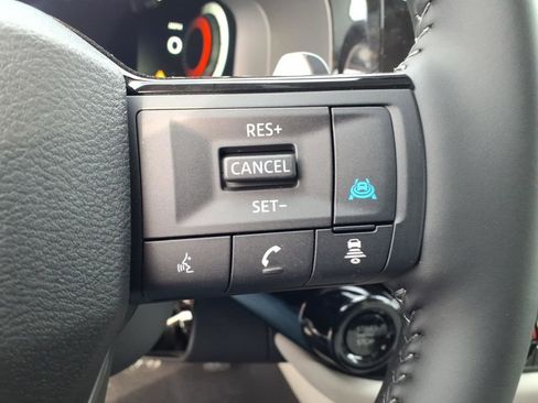 New 2026 Nissan Pathfinder SL image 21