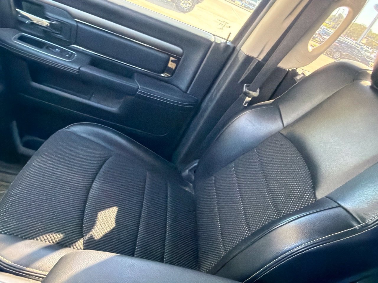Used 2018 RAM 2500 Lone Star w/ Sport Appearance Group AWD/4WD image 18