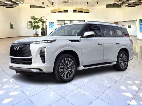 New 2026 INFINITI QX80 Luxe RWD image 1
