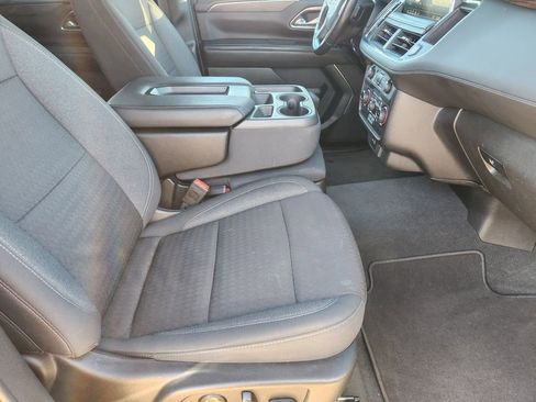 Used 2021 Chevrolet Tahoe LS image 18