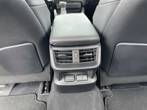 Used 2023 Lexus ES 300h w/ Luxury Package FWD image 23