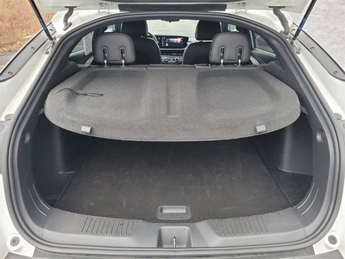 Used 2025 Buick Envista Preferred image 24