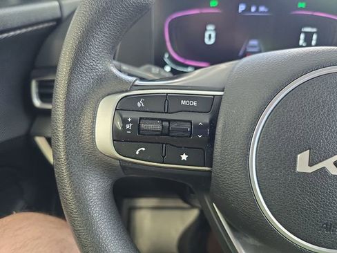 Certified 2024 Kia Sportage LX AWD/4WD image 19
