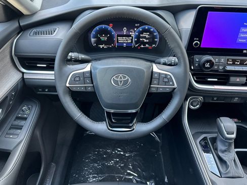 New 2026 Toyota Grand Highlander Limited image 16