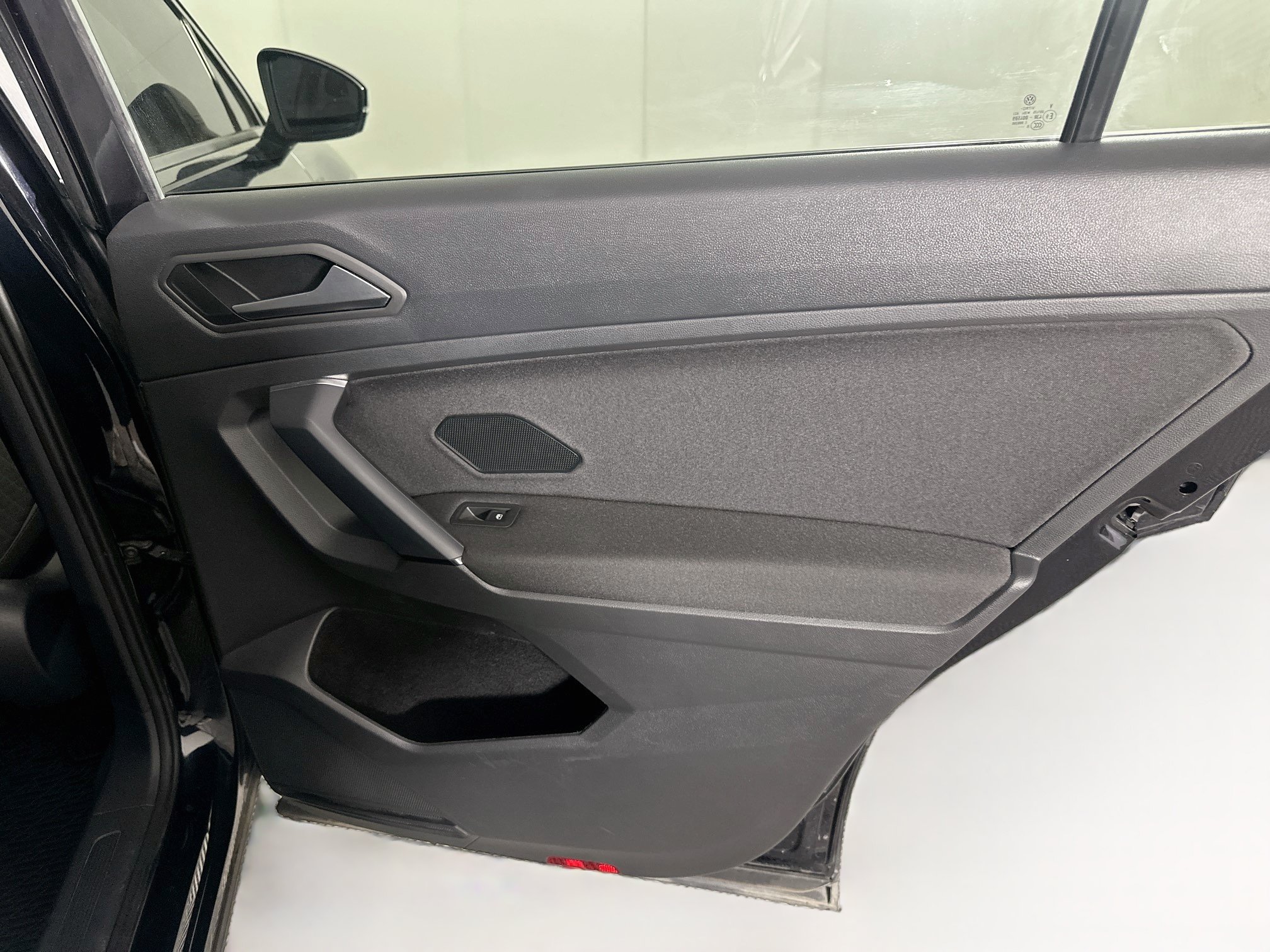 Used 2019 Volkswagen Tiguan S w/ Driver Assistance Package FWD image 29