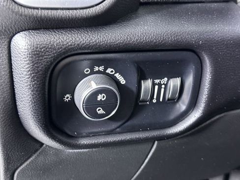 Used 2024 RAM 2500 Laramie w/ Safety Group AWD/4WD image 18
