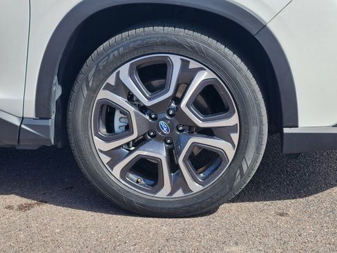 Used 2023 Subaru Ascent Limited w/ Technology Package image 29