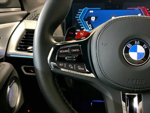 Used 2025 BMW XM image 24