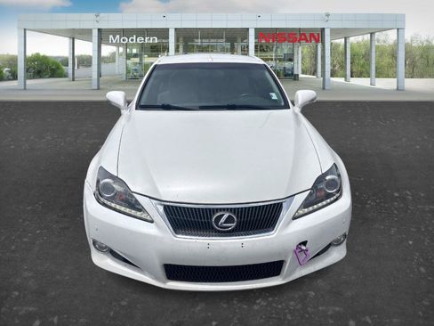 Used 2013 Lexus IS 250C w/ Luxury Pkg RWD image 8