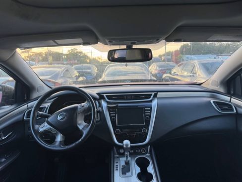 Used 2015 Nissan Murano Platinum w/ Platinum Technology Package FWD image 15