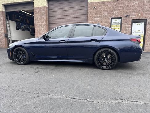 Used 2022 BMW M550i xDrive w/ Executive Package AWD/4WD image 23