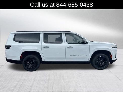 New 2026 Jeep Grand Wagoneer L Limited AWD/4WD image 4