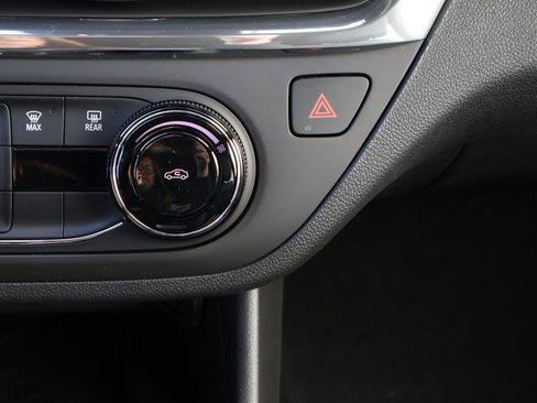 New 2026 Buick Envista Preferred image 25