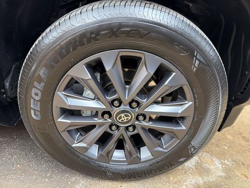 Used 2025 Toyota Land Cruiser w/ Premium Package image 37