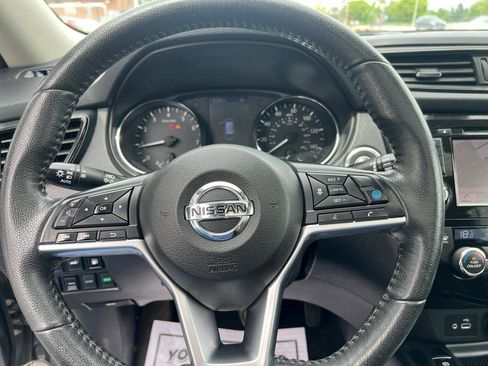 Used 2019 Nissan Rogue SL AWD/4WD image 19
