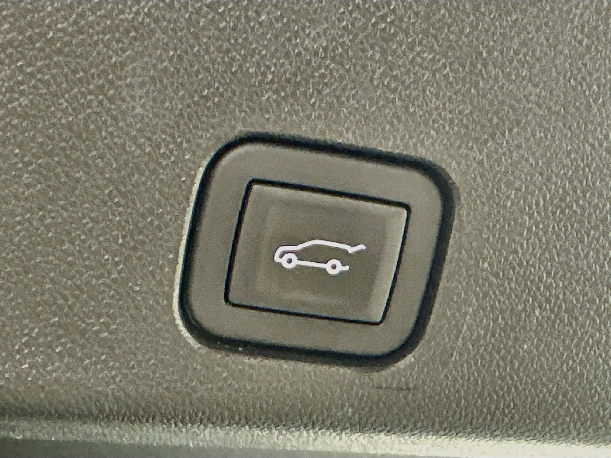 Used 2025 Buick Enclave Preferred FWD image 31