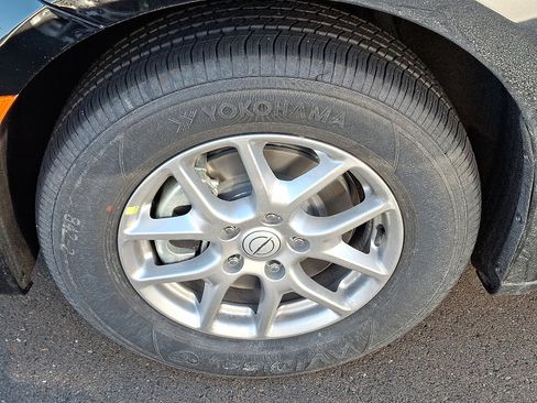 New 2026 Chrysler Voyager LX image 4