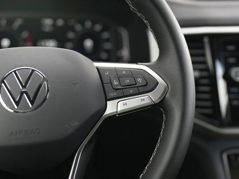 Used 2022 Volkswagen Atlas Cross Sport SE AWD/4WD image 20