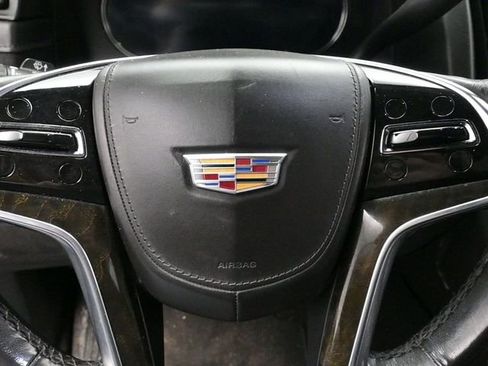 Used 2020 Cadillac Escalade ESV Platinum w/ Escalade Sport Edition image 10