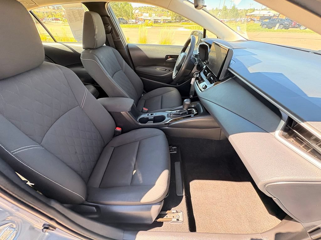 Used 2025 Toyota Corolla LE w/ Carpet Mat Package (TMS) FWD image 35