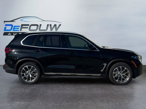 Used 2026 BMW X5 xDrive40i image 2