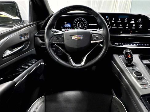 Used 2024 Cadillac Escalade Sport w/ LPO, ONYX Package AWD/4WD image 15